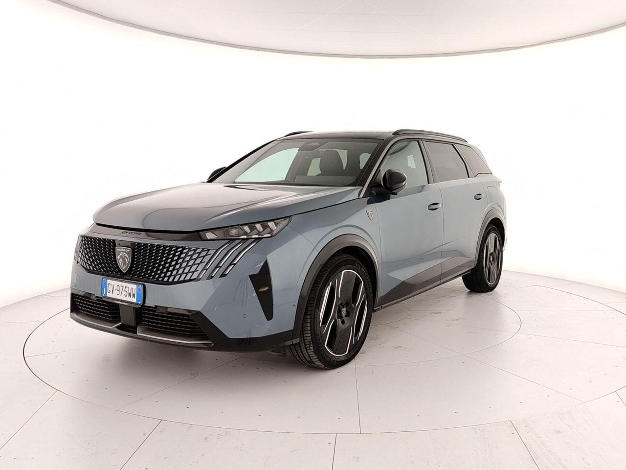 Peugeot 5008 motore elettrico (73kWh) 210 CV GT