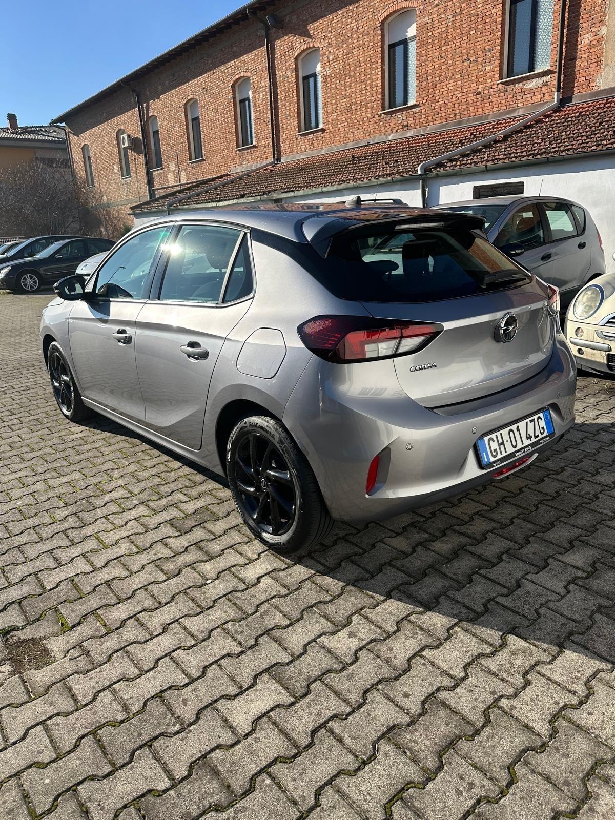 Opel Corsa 1.2 Blitz Edition