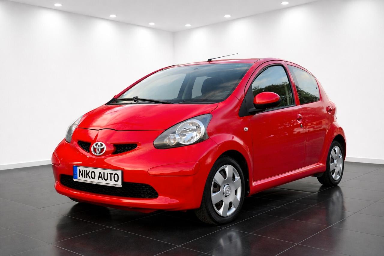 TOYOTA AYGO 1.0 5 PORTE UNICO PROPRIETARIO 110.000KM OK NEOPATENTATI
