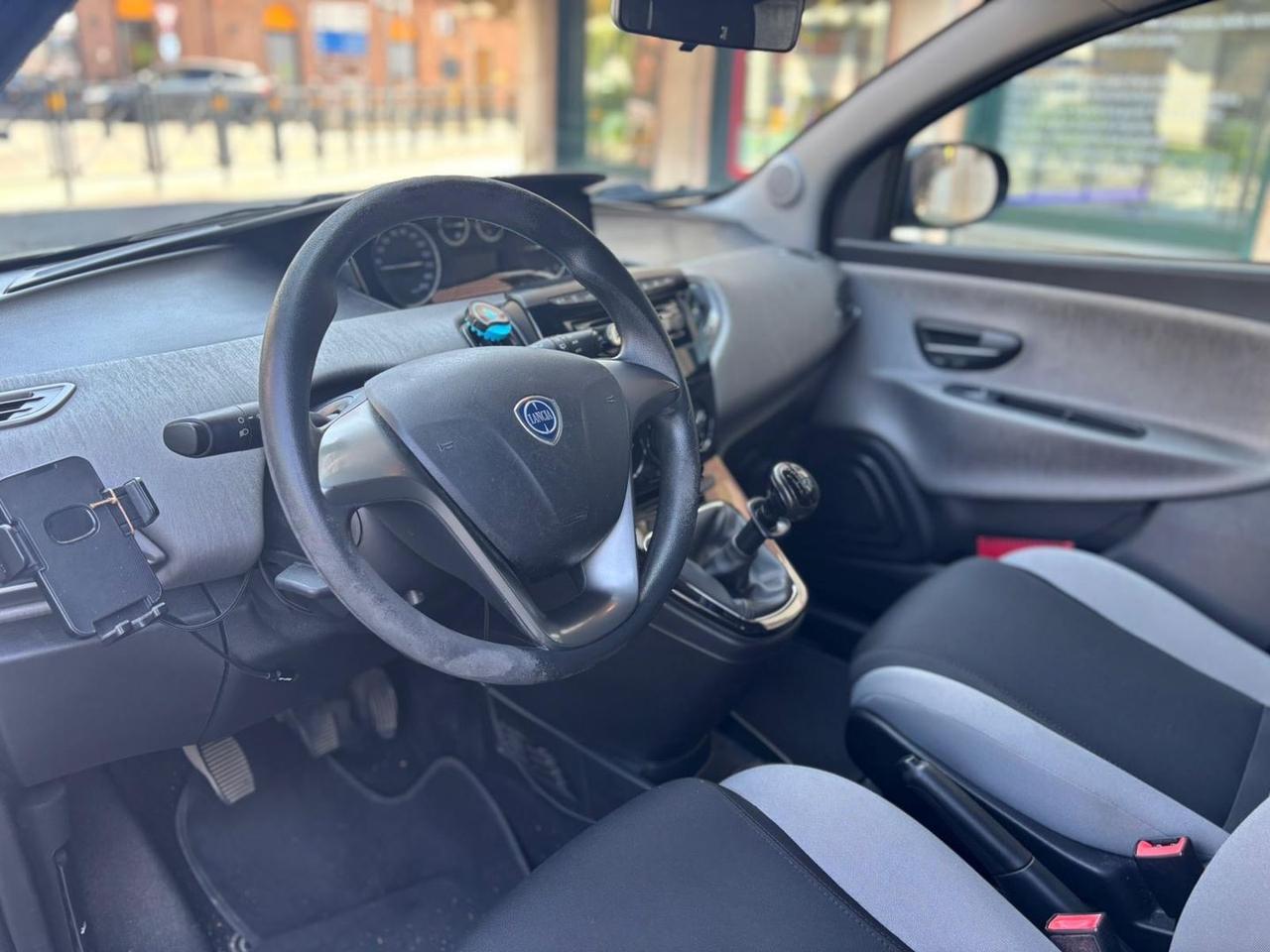 Lancia Ypsilon 0.9 Ecochic Gold #5874