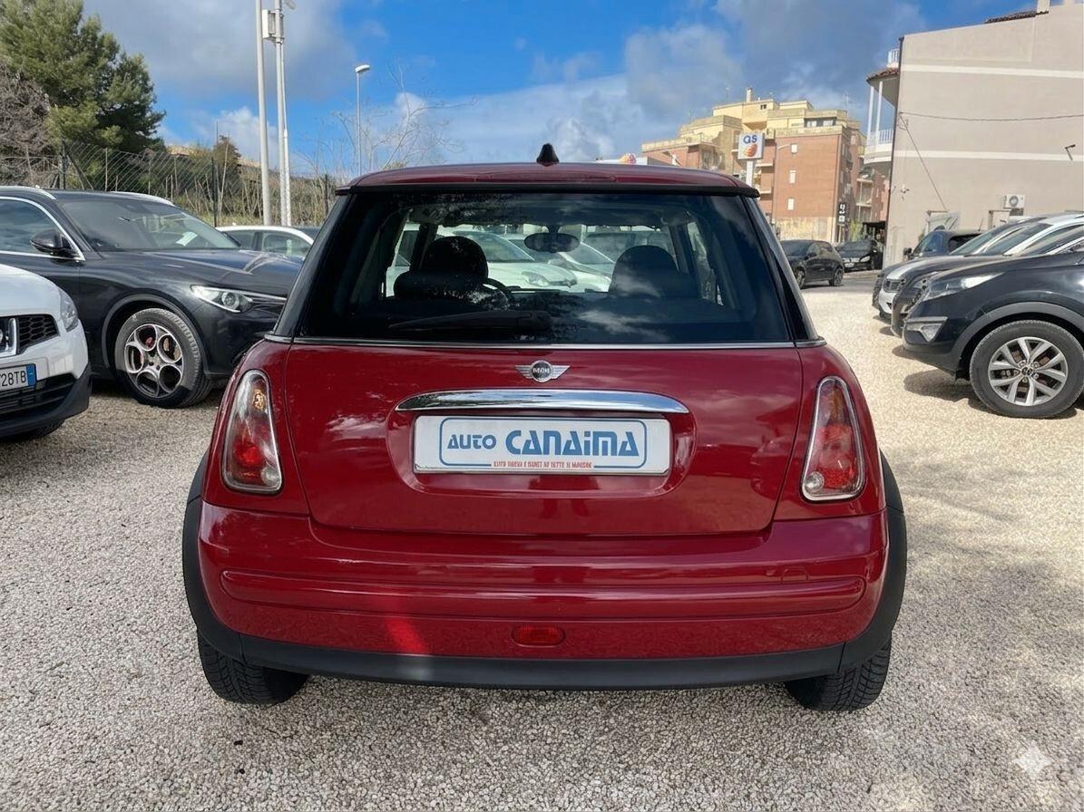 MINI ONE 1.4 D - 2005