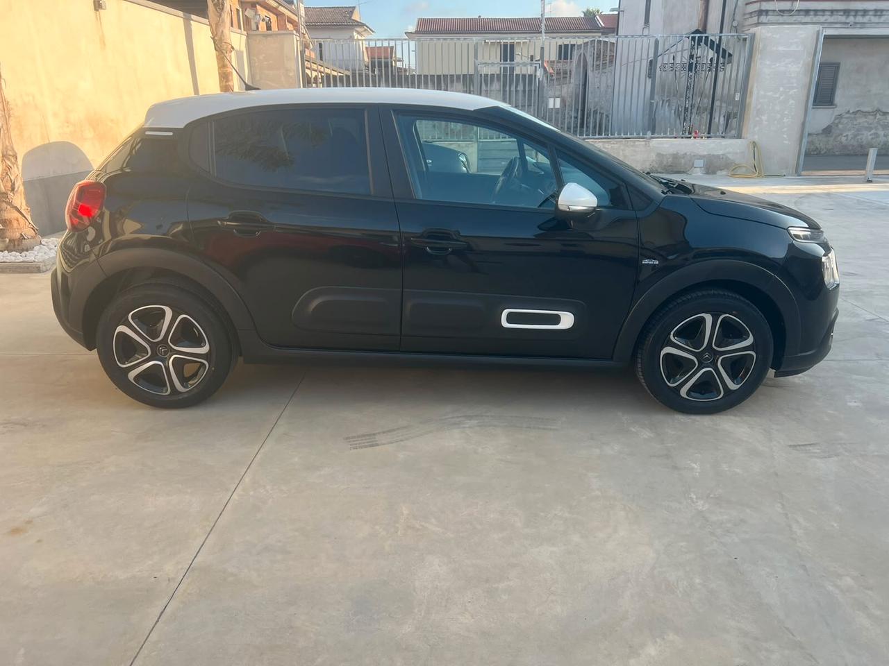 Citroen C3 PureTech 83 S&S Shine