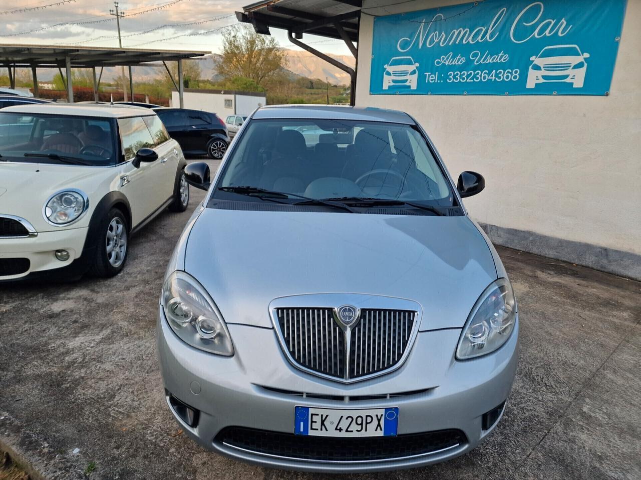 LANCIA YPSILON 1.4 Unyca Ecochic GPL