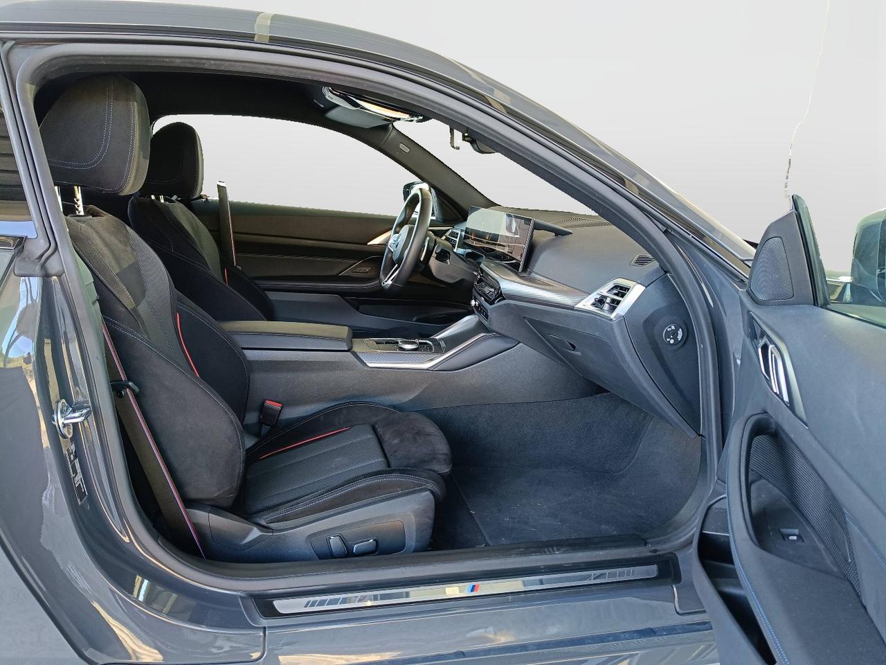 BMW Serie 4 G22 LCI 2024 Coupe - 420d Coupe mhev 48V xdrive MSport Pro auto