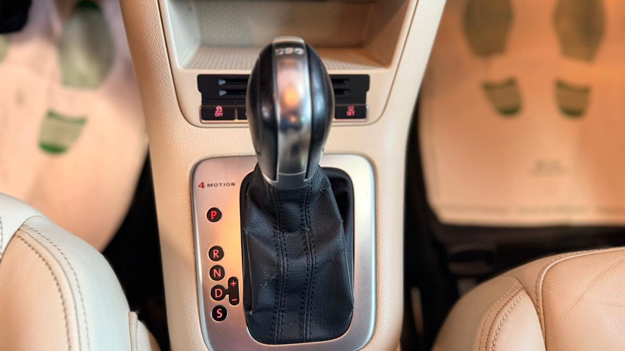 Volkswagen Tiguan 2.0 TDI 140 CV 4MOTION DSG Track & Style