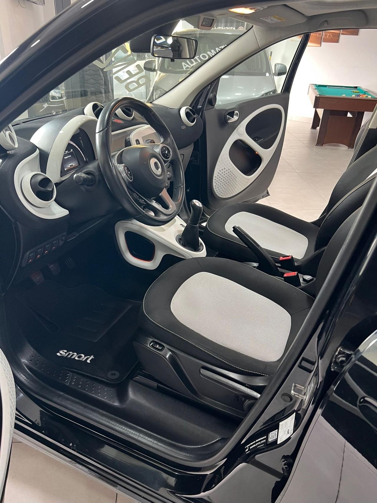 Smart ForFour 70 1.0 Passion
