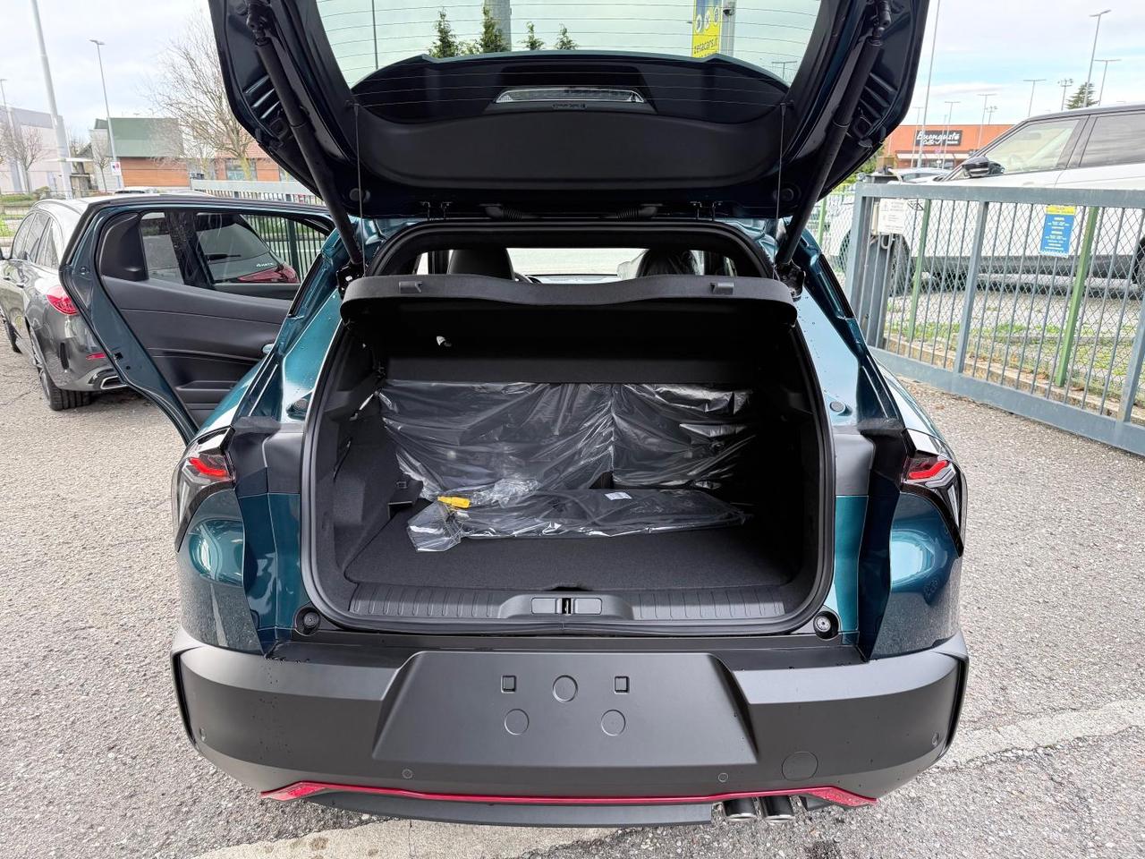 Alfa Romeo Junior 1.2 ibrida Speciale 145cv edct6