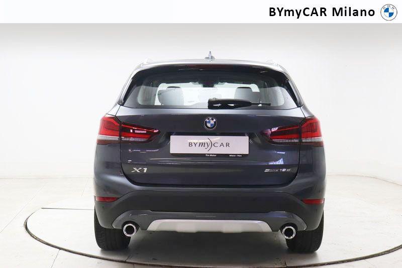 BMW X1 18 d xLine sDrive Steptronic