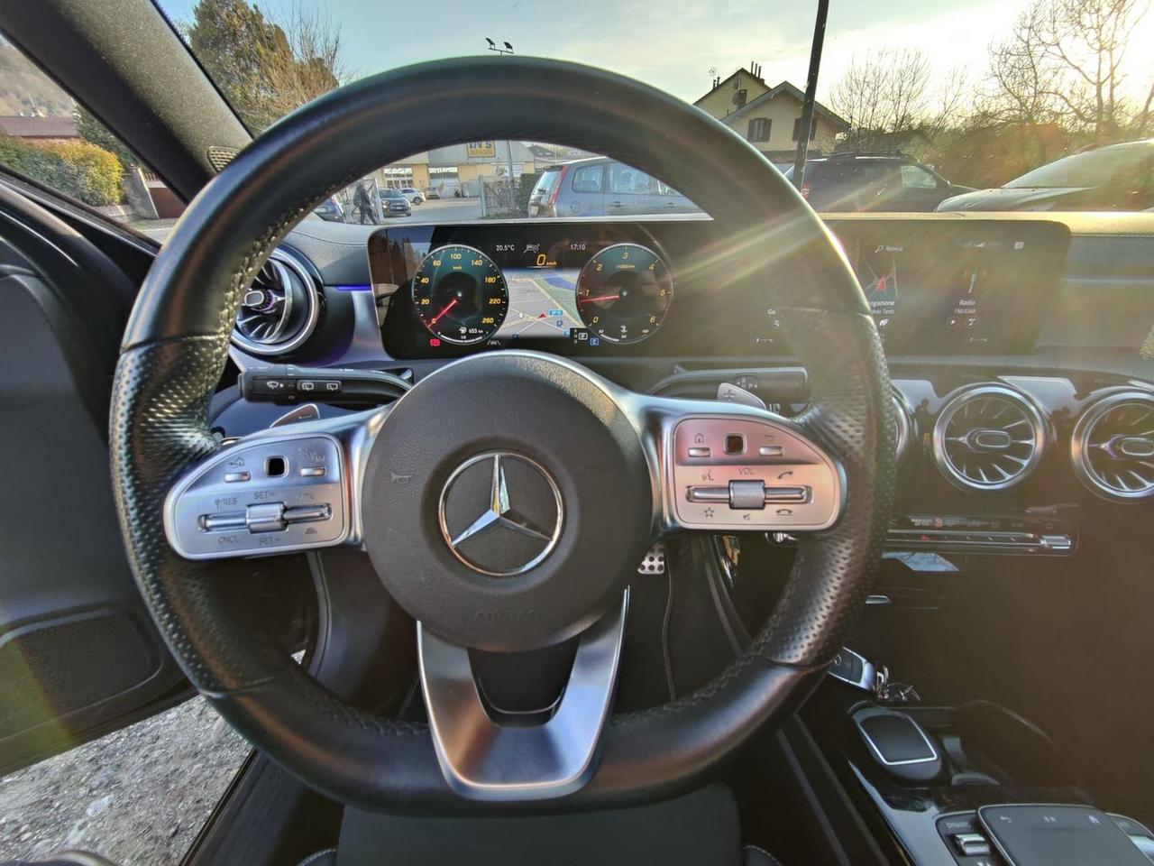 Mercedes-Benz A 180 AMG Line Premium Plus Ni #9535