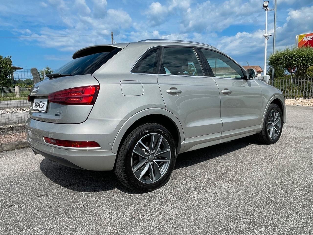 Audi Q3 2.0 TDI 184 CV quattro S tronic Sport