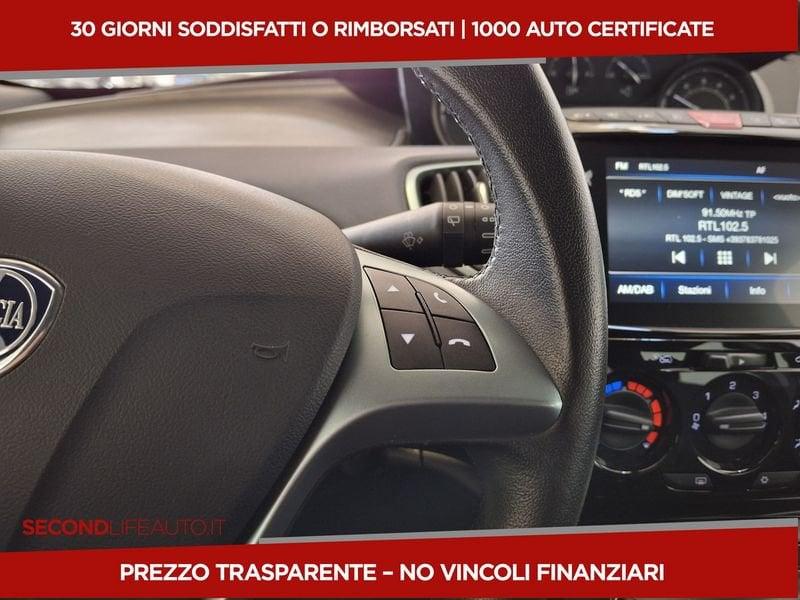 Lancia Ypsilon 1.0 firefly hybrid Gold Plus s&s 70cv 5p.ti