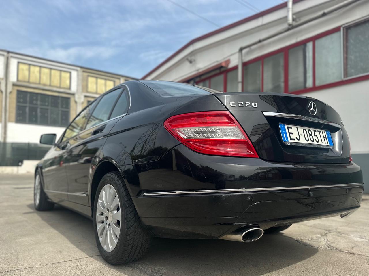 Mercedes-benz C 220 CDI BlueEFFICIENCY Elegance