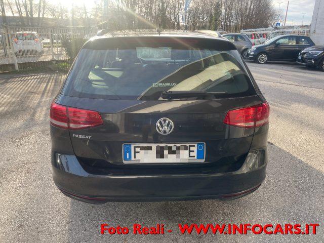 VOLKSWAGEN Passat Variant 1.6 TDI 120 CV DSG Business