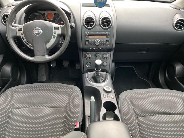 Nissan Qashqai 2.0 dCi DPF 4WD Tekna