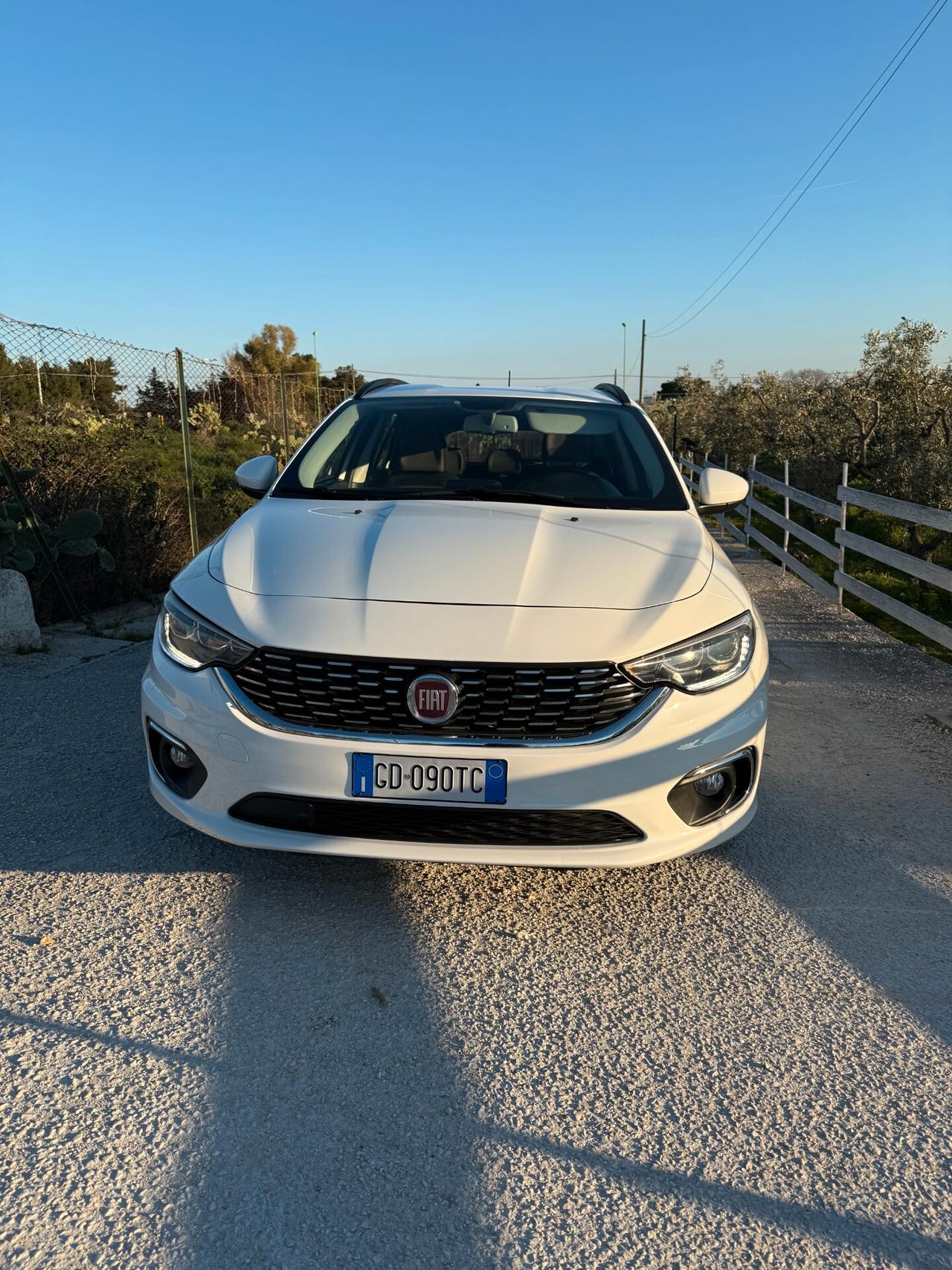 Fiat Tipo 1.3 Mjt S&S SW Lounge IVA ESPOSTA