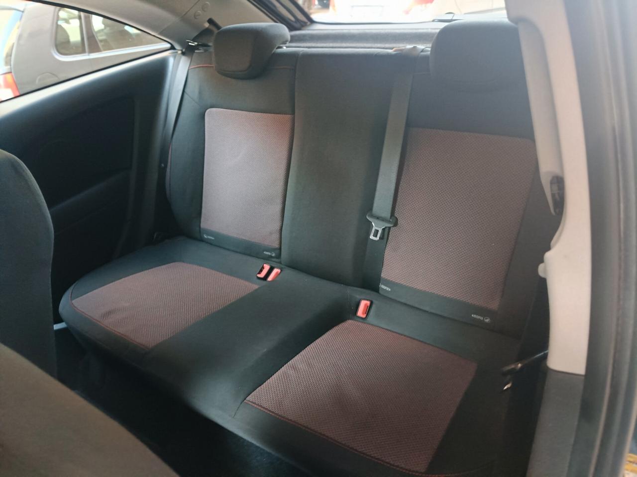 Opel Corsa 1.3 CDTI 75-NEOPATENTATI-Euro 4190