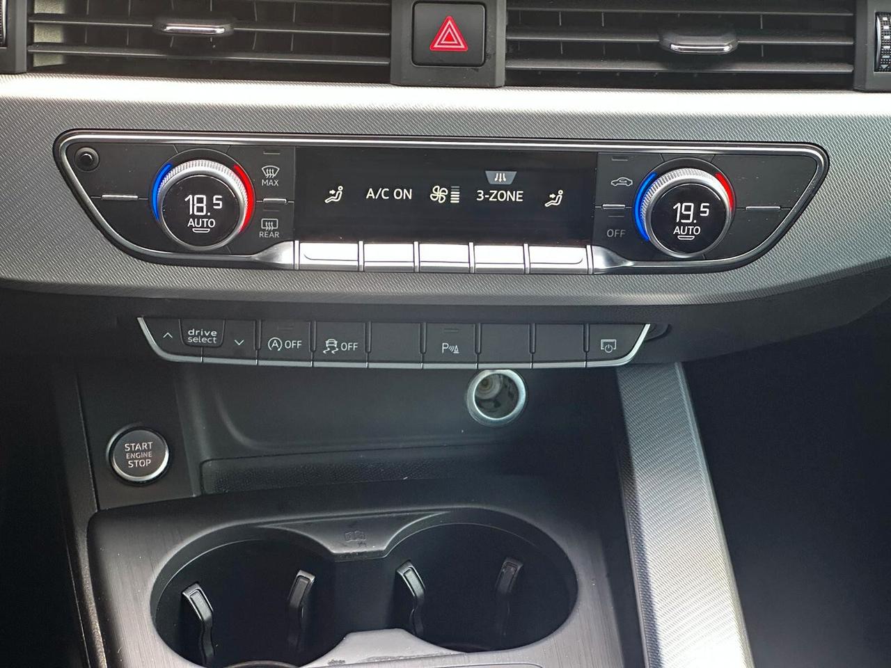 Audi A4 Avant 2.0 TDI 190 CV ultra S tronic Business#AUTO#LED#NAVI