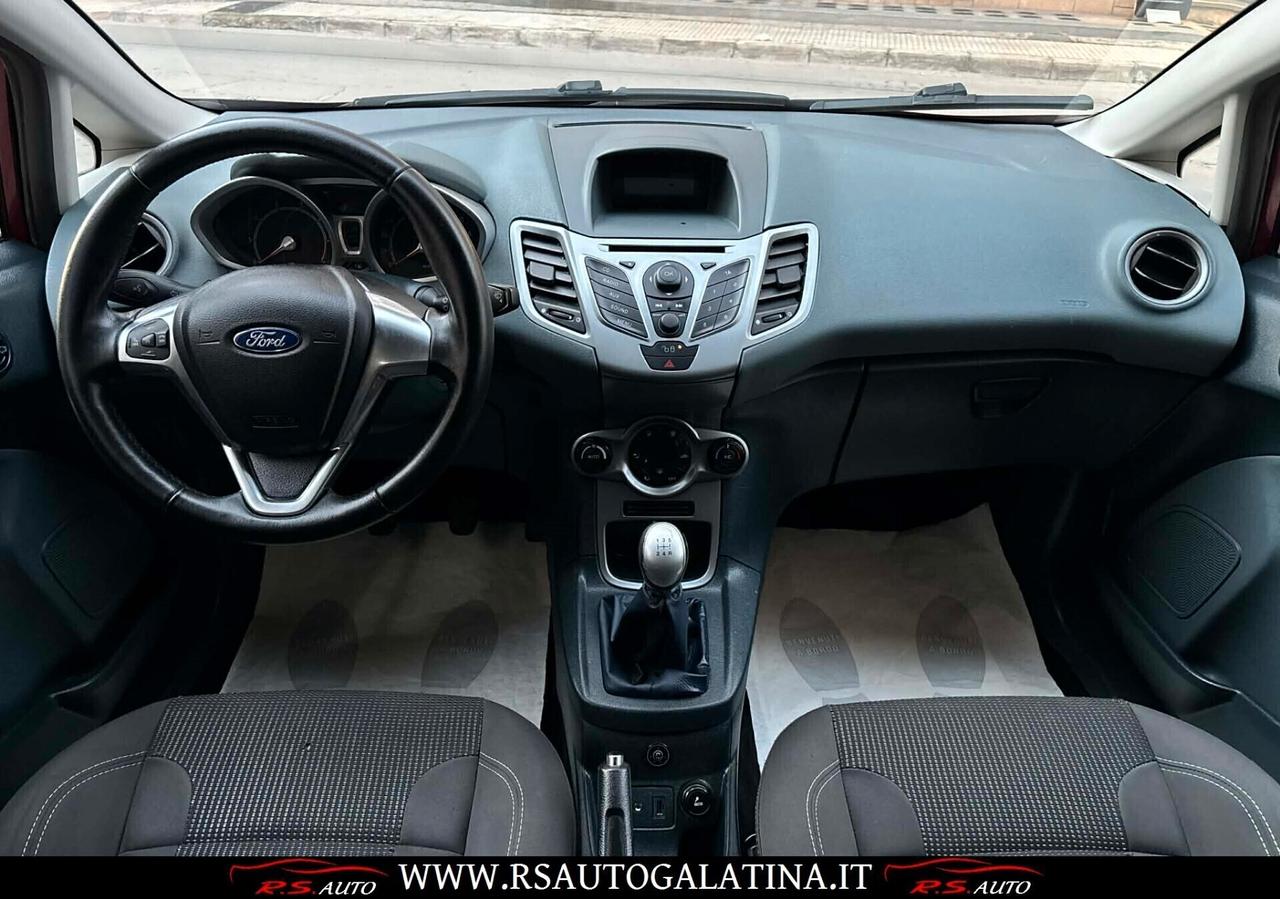 Ford Fiesta 1.4 5 porte GPL Titanium