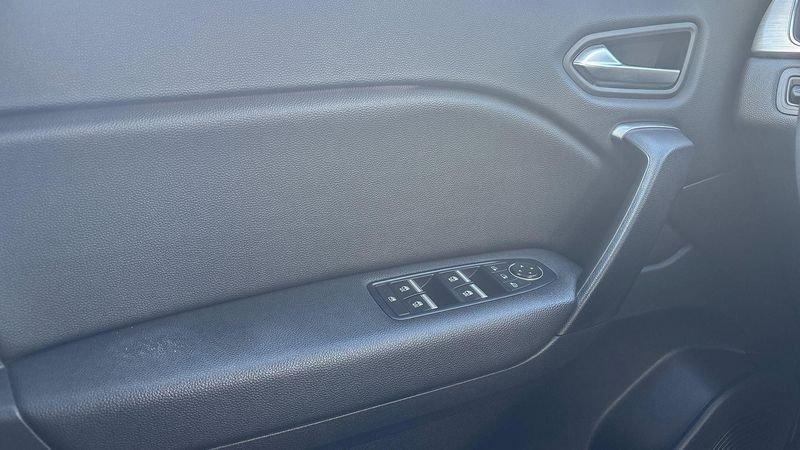 Renault Captur II 2019 1.6 E-TECH Plug-in Hybrid 160cv Intens Auto