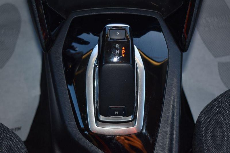 Peugeot 2008 2008 PureTech 130 S&S EAT8 Active Pack