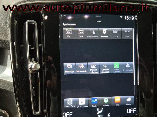 VOLVO XC40 T3 Geartronic Momentum Pro