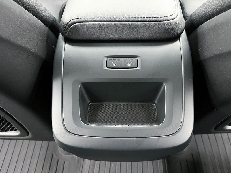 Volvo XC60 XC60 B4 (d) 197CV AWD AUT PLUS BRIGHT **AUTOCARRO N1**