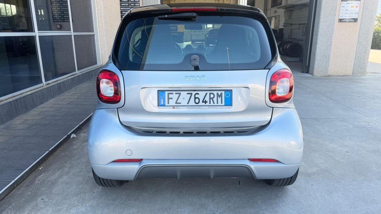Smart ForTwo 70 1.0 twinamic Superpassion