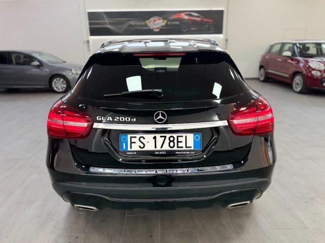 MERCEDES-BENZ GLA 200 d Automatic Premium Enduro