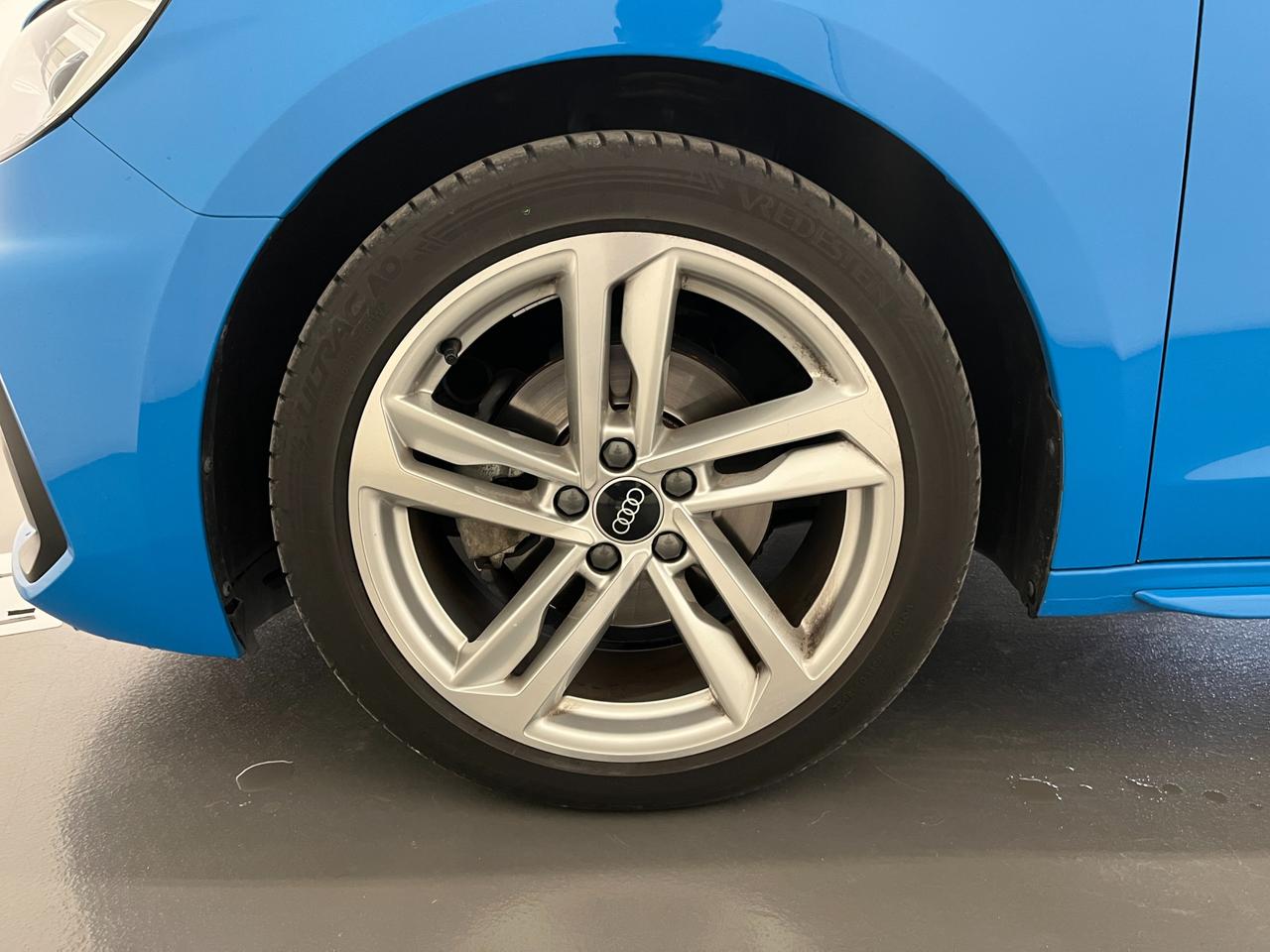 AUDI A1 SPORTBACK 30 TFSI S-TRONIC S-LINE EDITION