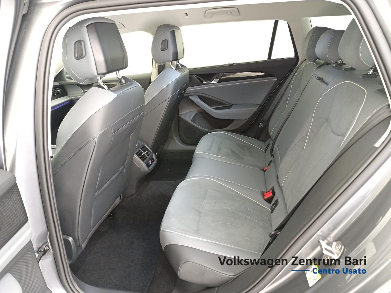 Volkswagen Passat 2.0 tdi scr business 150cv dsg