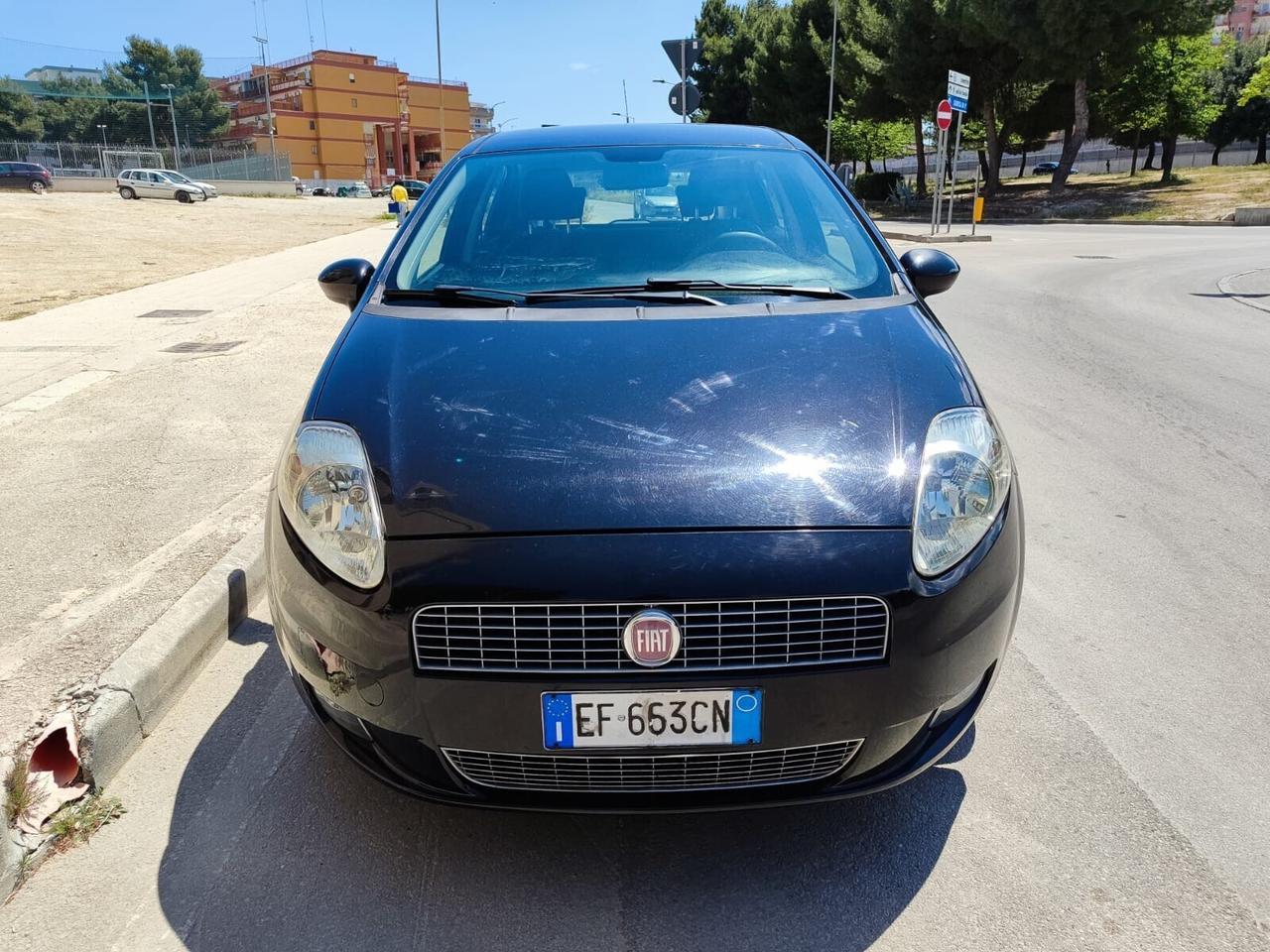 Fiat Grande Punto 1.3 MJT 75 CV E4!!