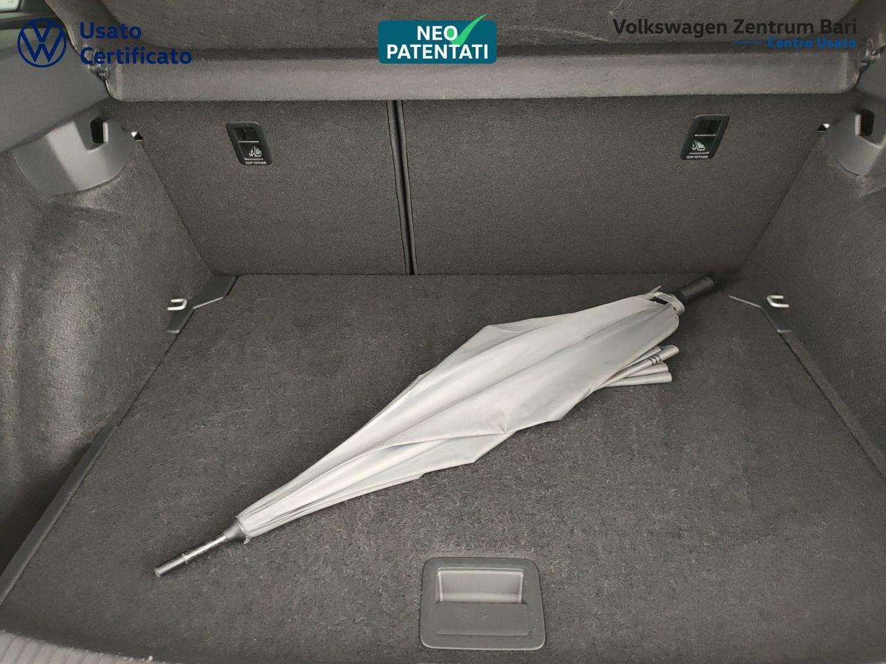 Volkswagen Taigo 1.0 tsi r-line 110cv