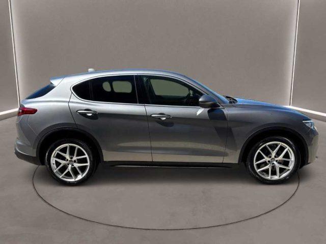 ALFA ROMEO Stelvio - 2.0 Turbo 280 CV AT8 Q4 First Edition