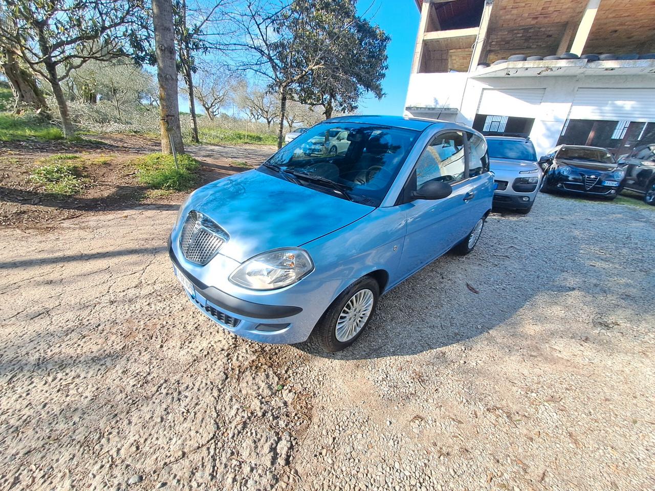 Lancia Ypsilon 1.2 km 86mila