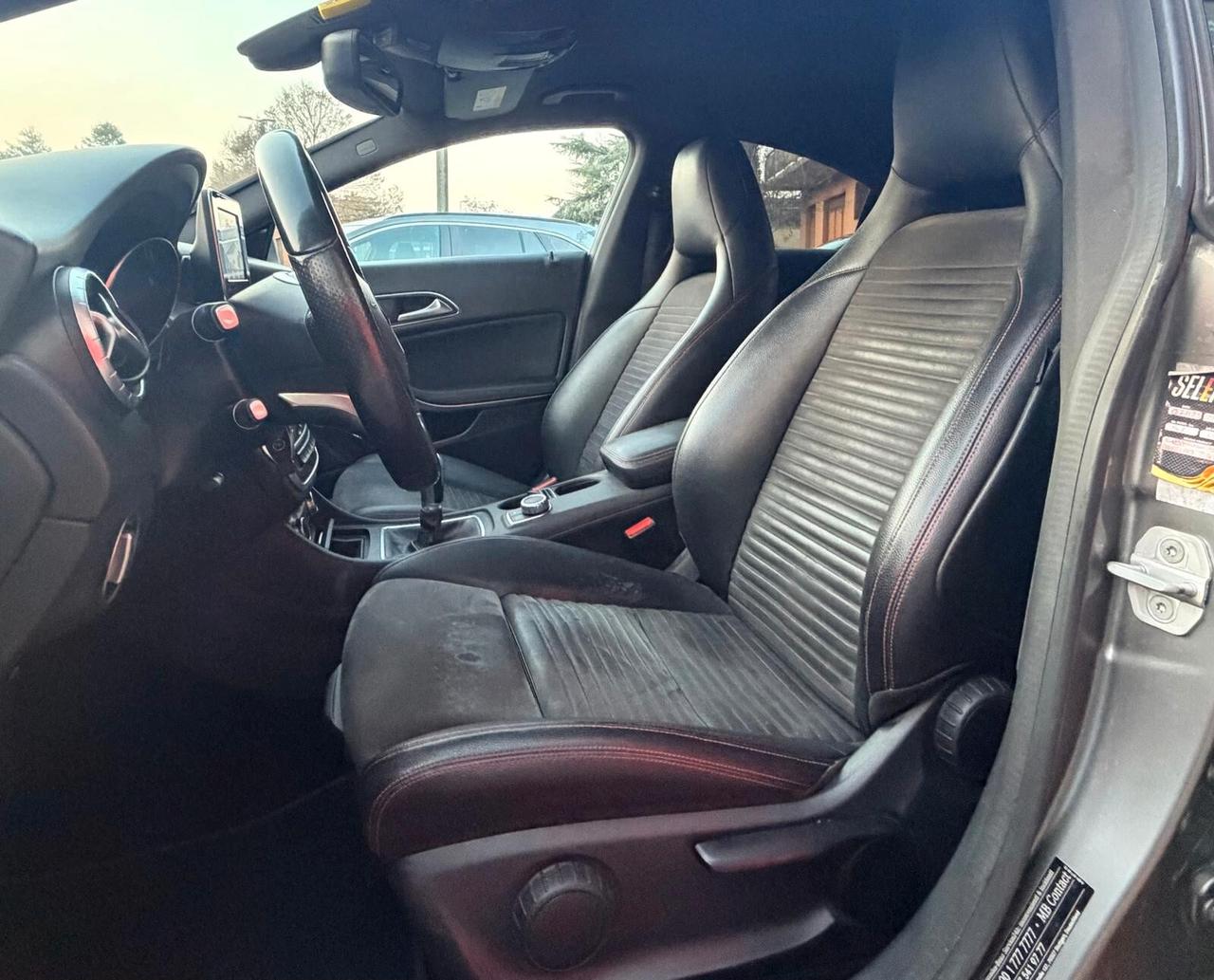 Mercedes-benz CLA 180 d PREMIUM AMG