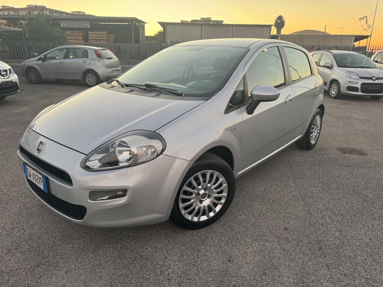 Fiat Punto 1.2 8V 5 porte Lounge 2014