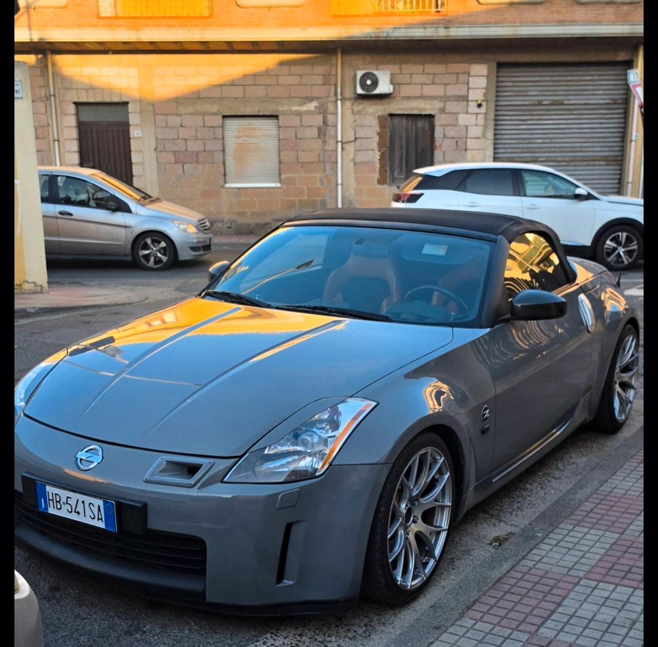 Nissan Z 350Z Roadster 3.5 V6 Lev 2
