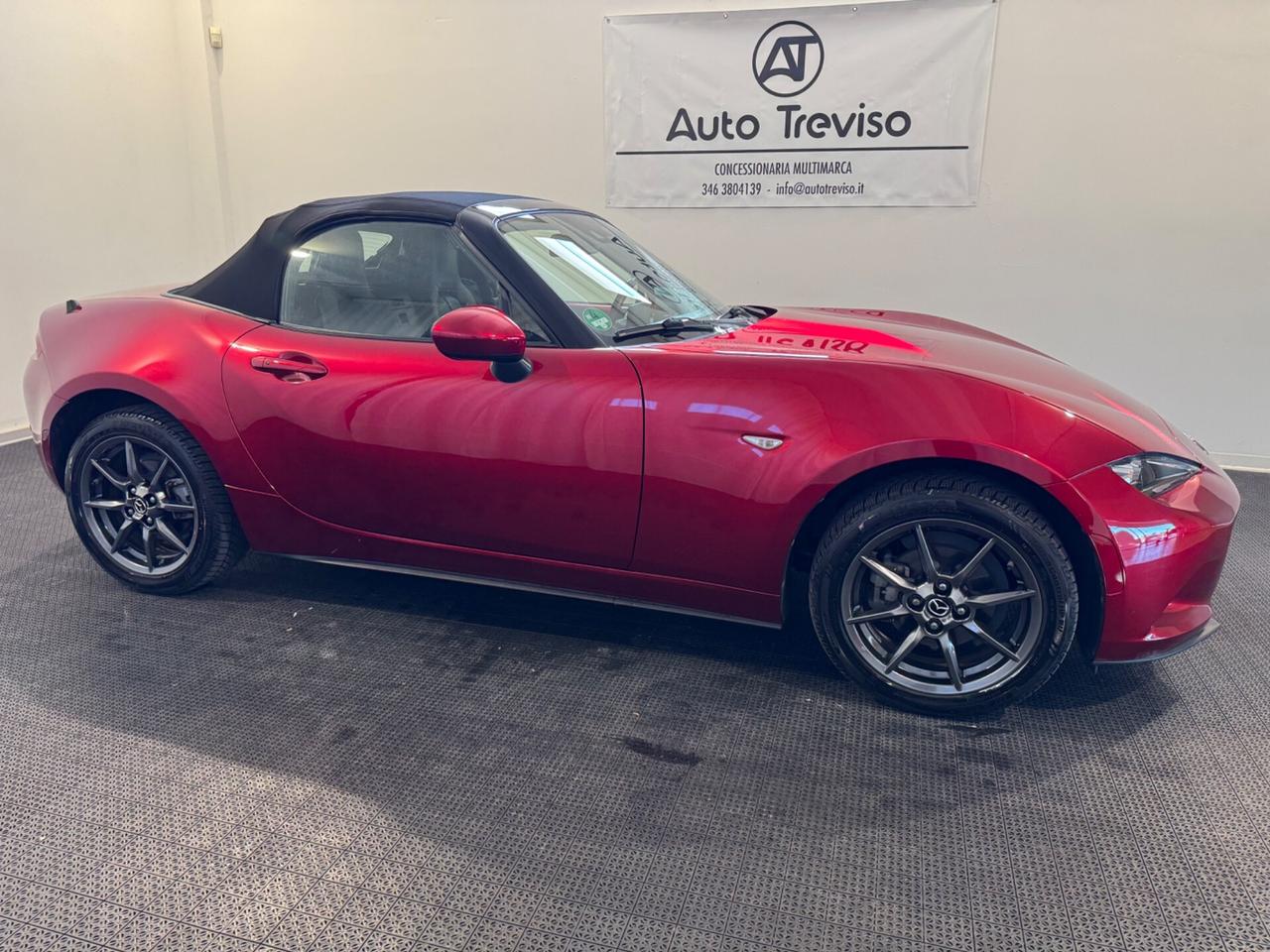 Mazda MX-5 1.5L Skyactiv-G Exceed