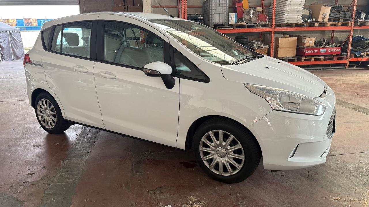 Ford B-Max 1.5 TDCi 75 CV Business Titanium