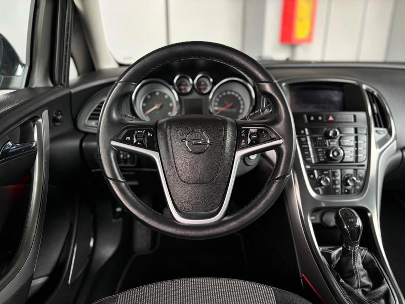 Opel Astra Sports Tourer 1.7 cdti Cosmo 110cv