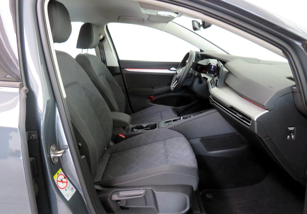 Volkswagen Golf 1.0 eTSI EVO DSG Life