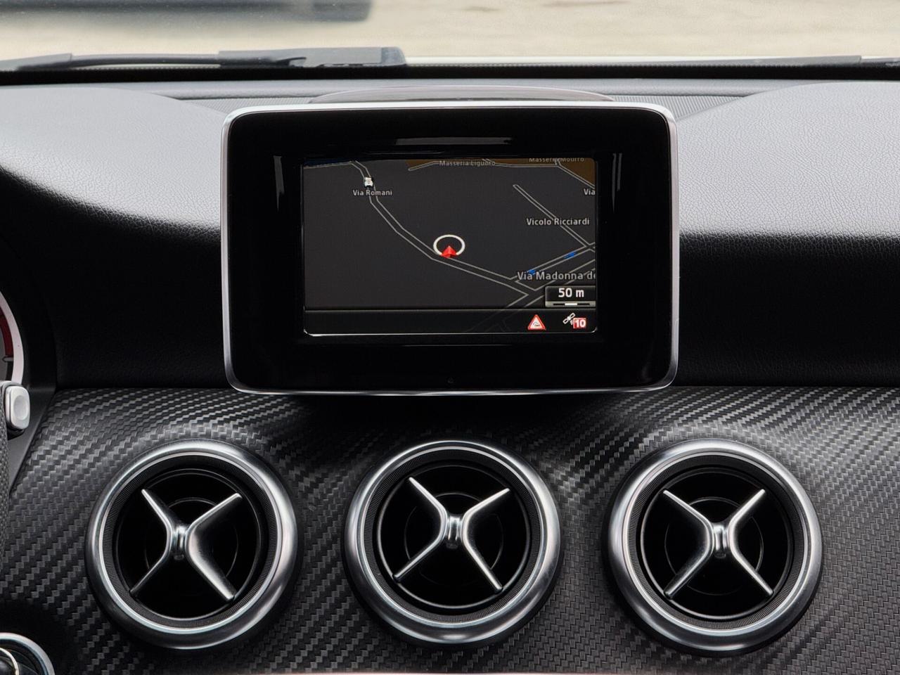 Mercedes-Benz A 200 CDI (be) Premium AMG 136CV Auto