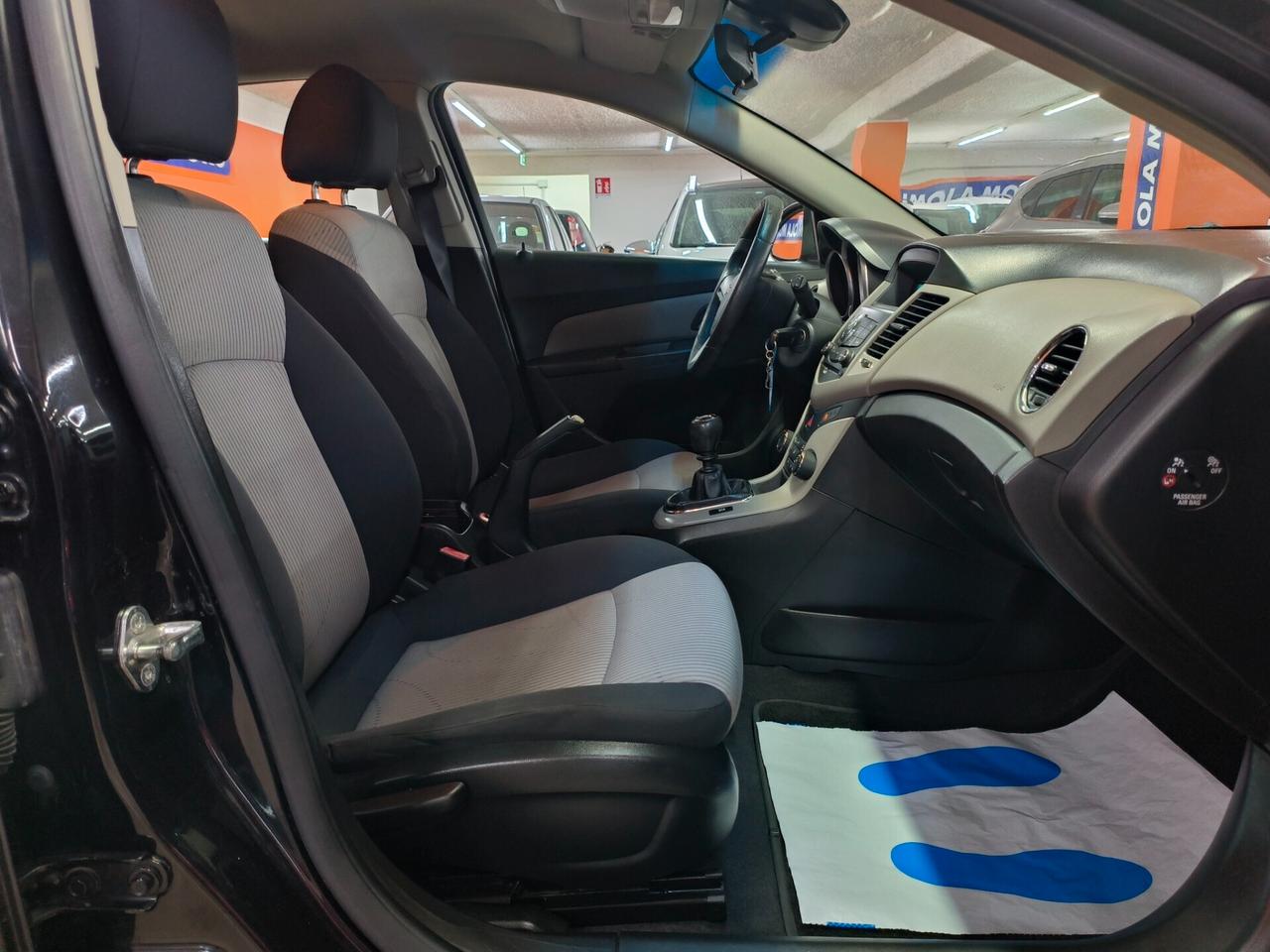 Chevrolet Cruze 1.6 5 porte LT - Unico Propr.