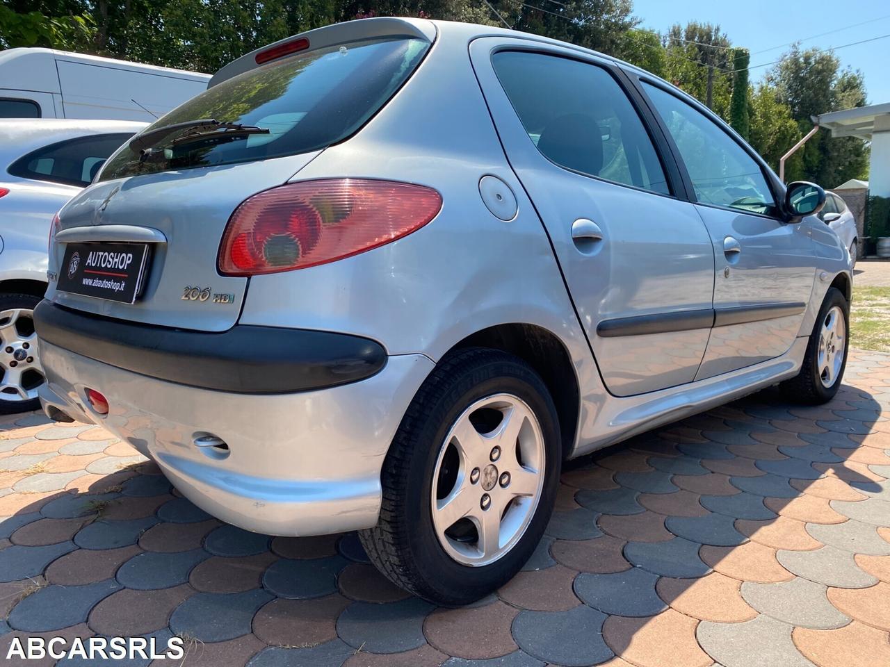 PEUGEOT - 206 - HDi 5p. - NEOPATENTATI - 1.300 EUR