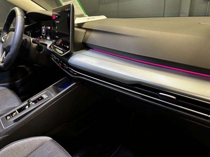 Volkswagen Golf 8.5 1.5 eTSI 115 CV DSG GOAL App Connect 16" Navi Cockpit