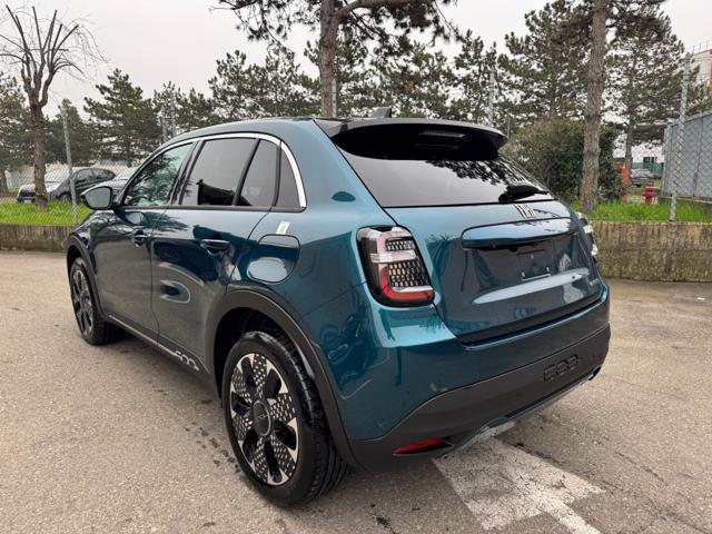 FIAT 600 Hybrid 110CV DCT MHEV La Prima