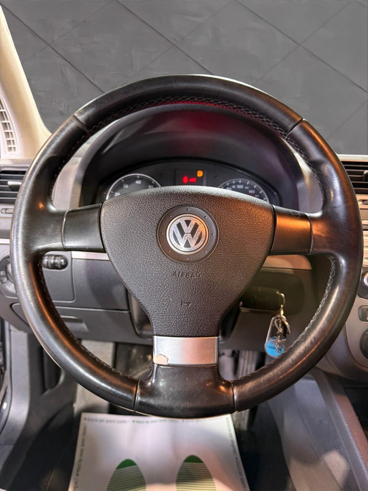 Volkswagen Golf 1.6 16V FSI 5p. Comfortline