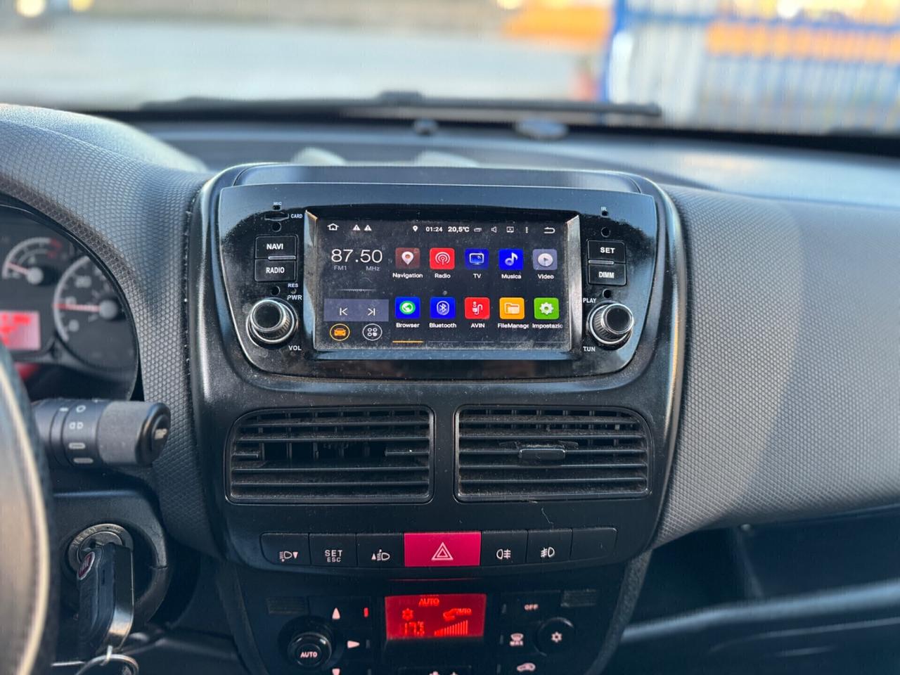 Fiat Doblo 1.4 T-Jet 16V Emotion Metano