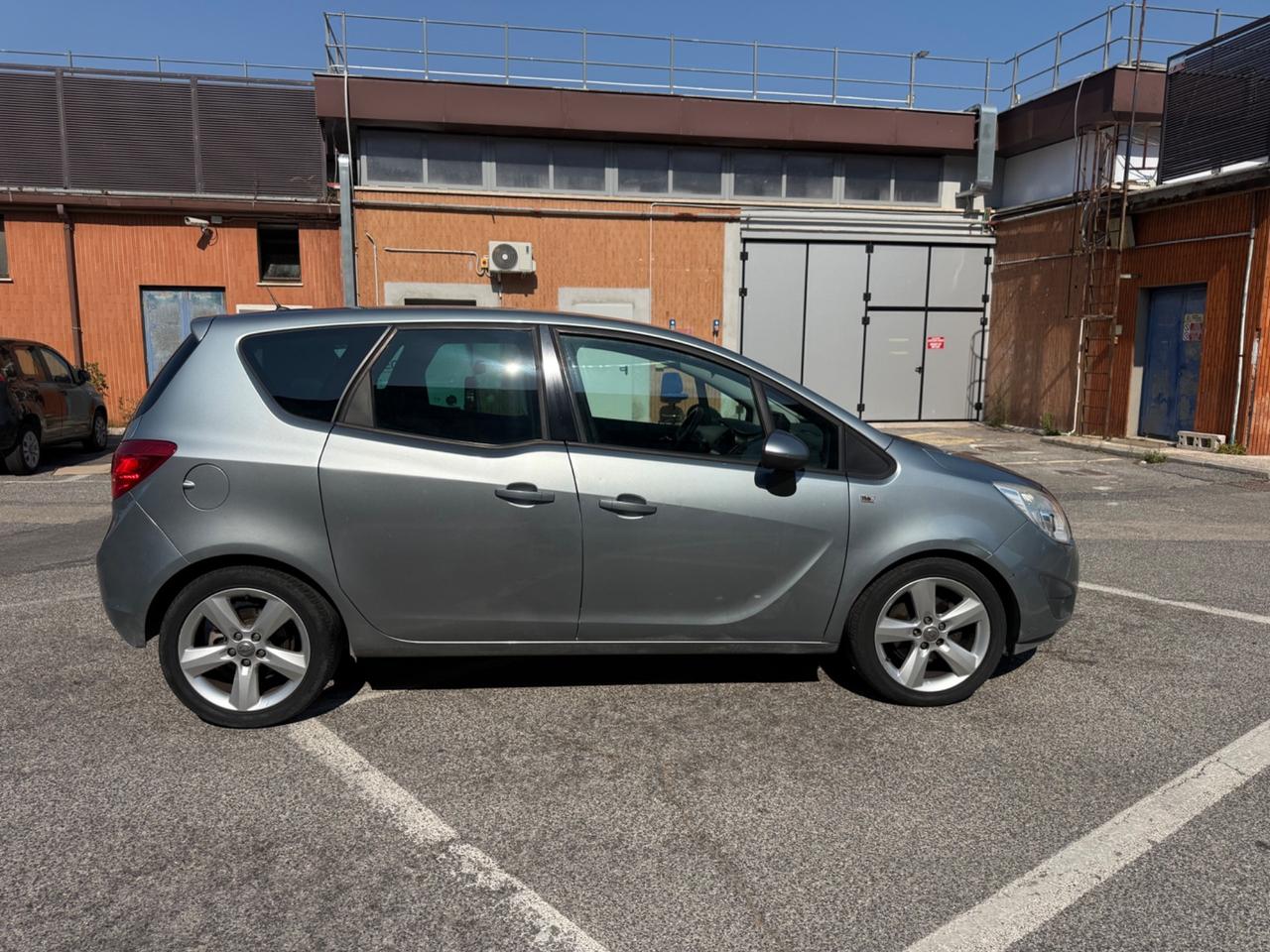Opel Meriva 1.4 16V Enjoy