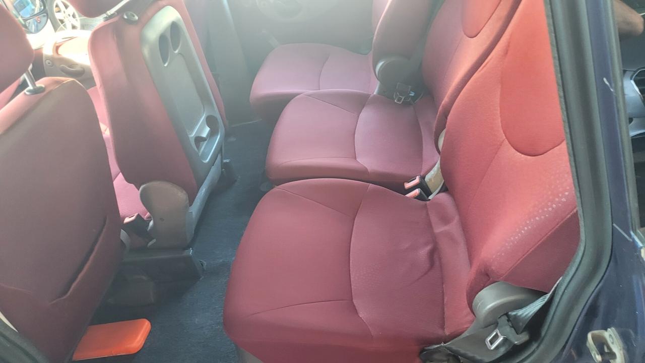 Fiat Multipla 1.6 Benzina .. 6 posti .. con clima ..